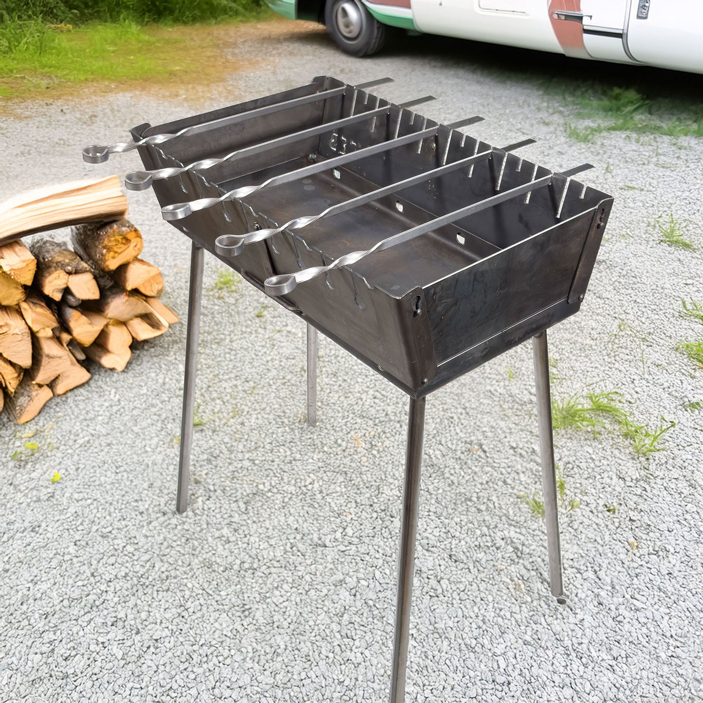 GOROCH Mangal Holzkohlegrill – Tragbarer Schaschlik Grillkoffer aus 2 mm Stahl für 10-Spieße, faltbar für Camping, Garten & Outdoor BBQ