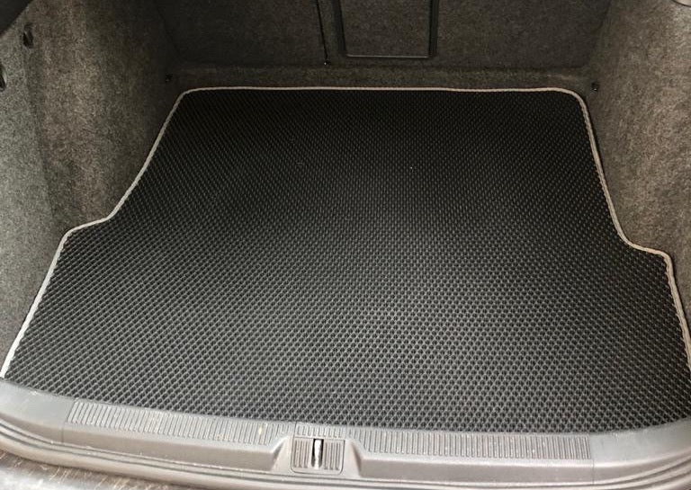 Made-to-measure car floor mats - complete set with trunk EVA Drive