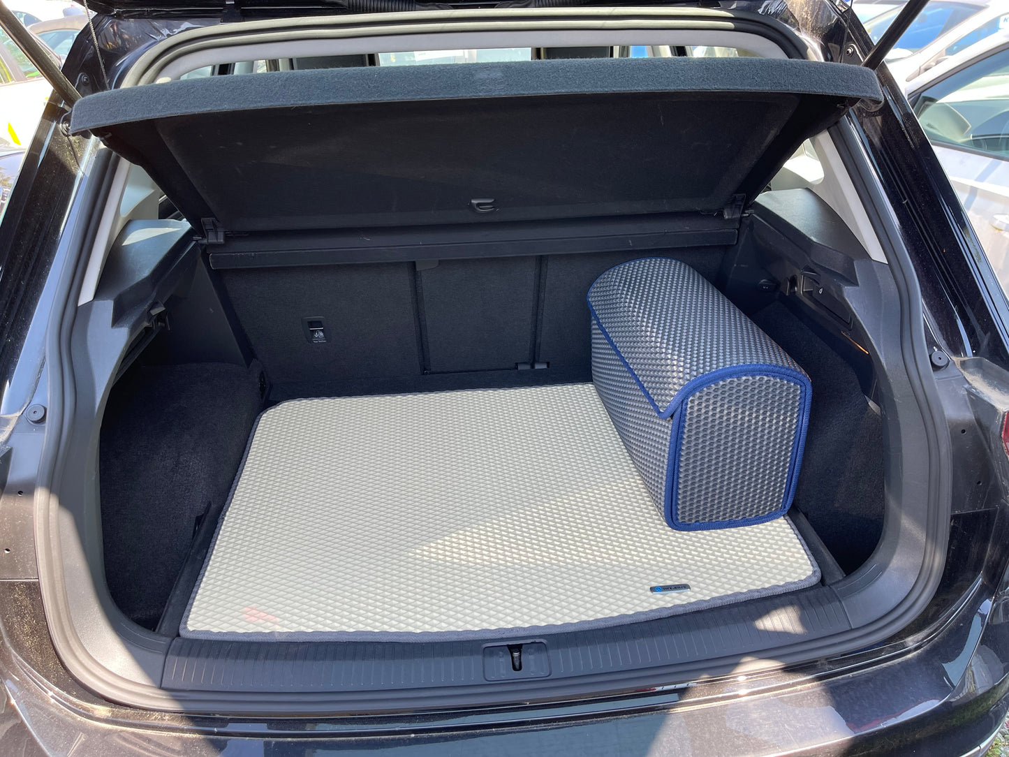 Smart car box Eva Drive - Medium (Hx32 Lx51 Wx22 cm)