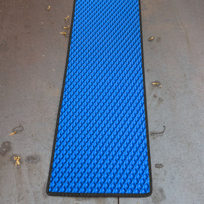 EVA Drive Fahrrad Unterlegmatte & Parkmatte 200 × 40 cm gegen Schmutz und Nässe - Blau, schwarzer Rand