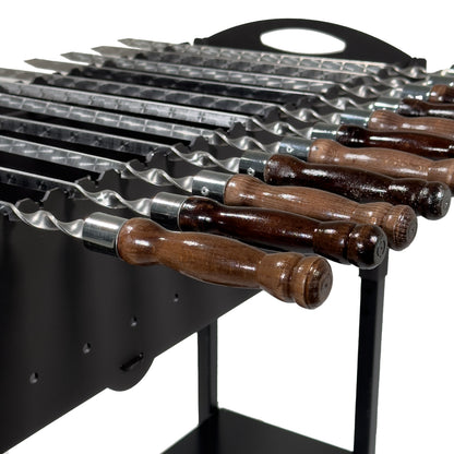GOROCH Mangal Grill mit Grillrost für 21 Spieße – Massiver Schaschlikgrill aus 3 mm Stahl mit Ablage, Holzkohlegrill für Garten & Outdoor BBQ