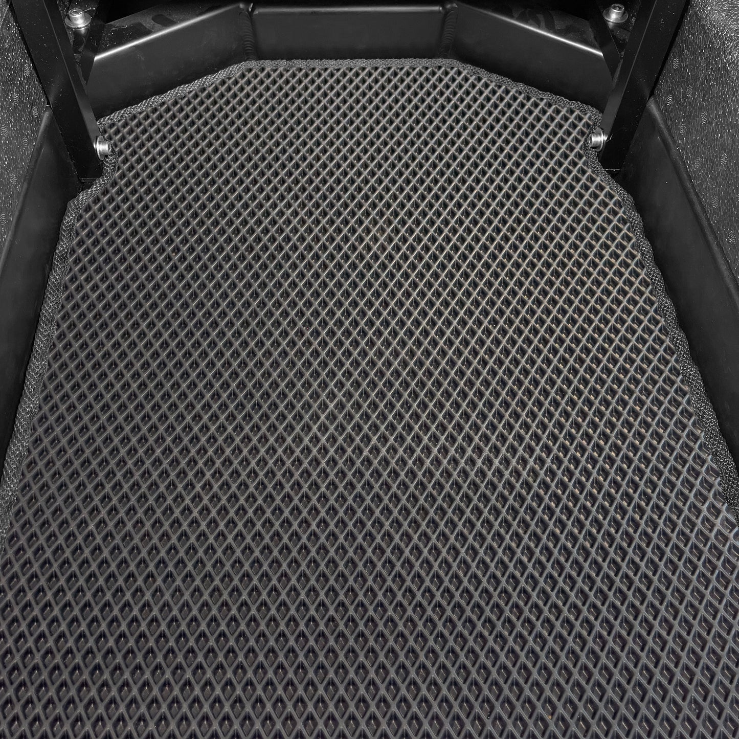 EVA Drive Schutzmatte für Urban Arrow Family mit 2 Sitzbänken - passgenaue Bodenmatte