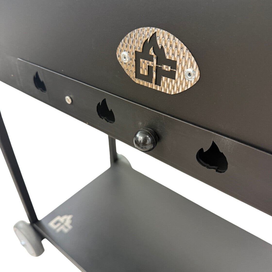 Mangal Batyr 80 Schaschlikgrill aus 2mm Stahl - mit Ablage und Topfhalter, kombinierbar mit Kazan